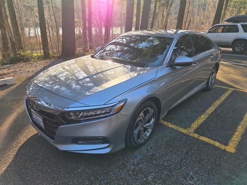 Used 2018 Honda Accord EX-L image 1