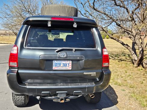 Used 2008 Toyota 4Runner Limited image 9