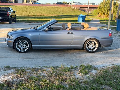 Used 2006 BMW 330Ci Convertible image 11
