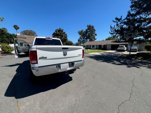 Used 2015 RAM 2500 Big Horn image 8