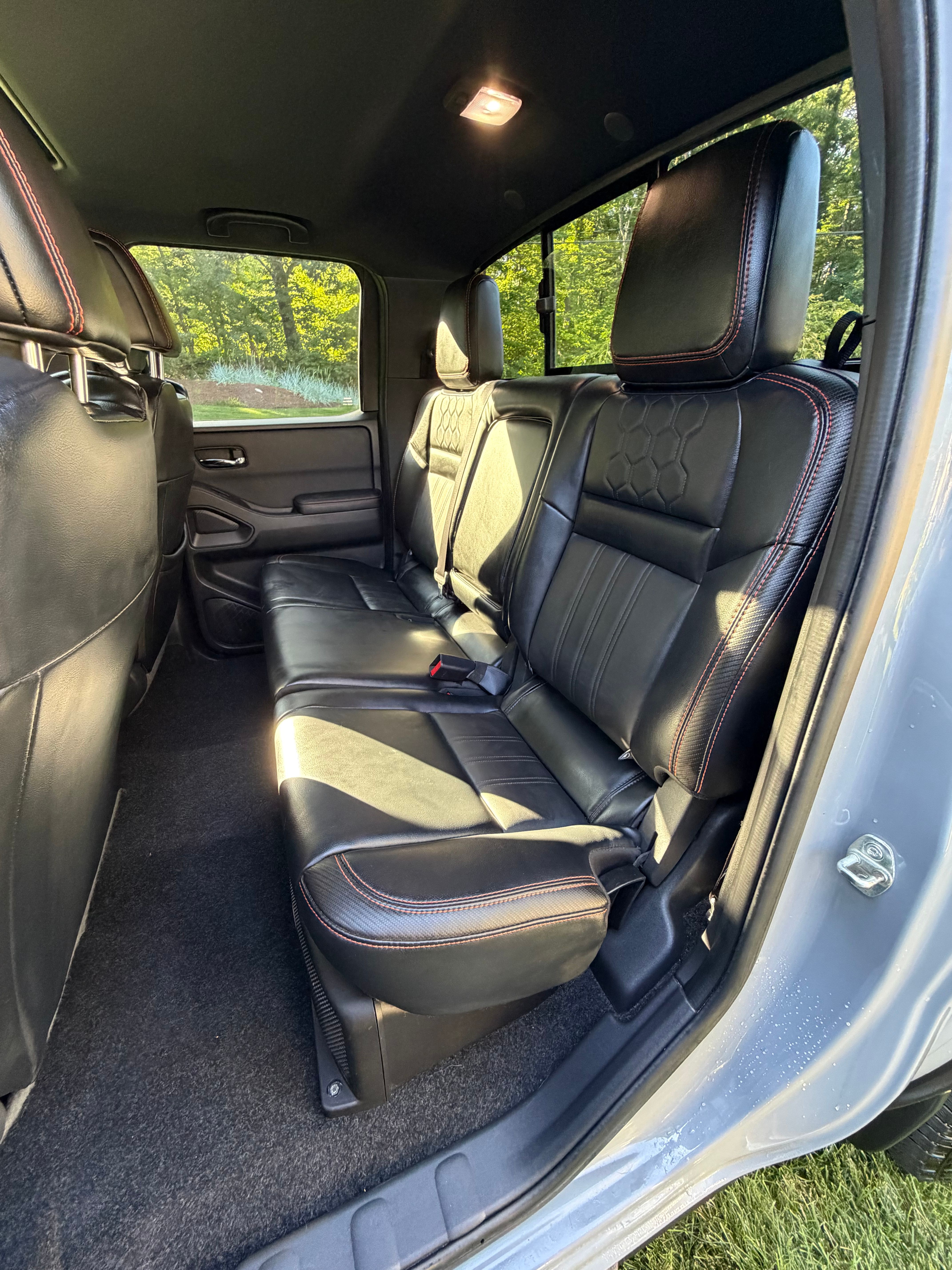 Used 2023 Nissan Frontier PRO-4X w/ Pro-4X Premium Package AWD/4WD image 29