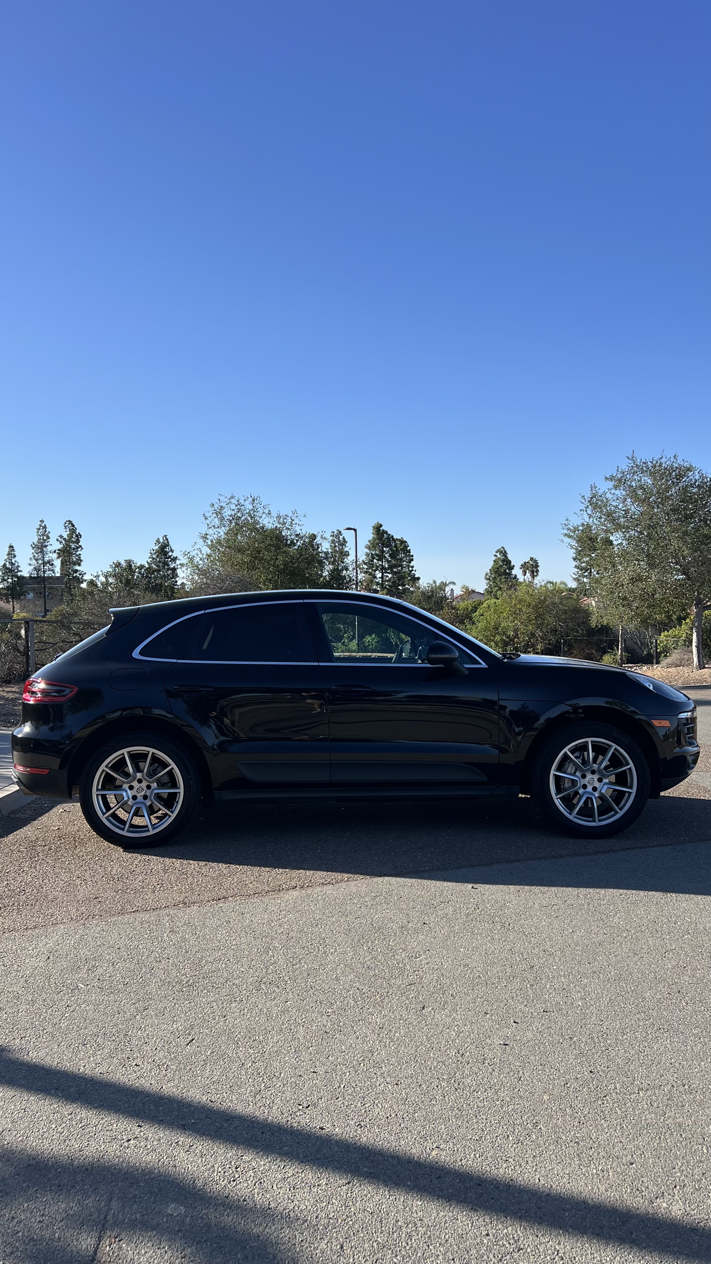 Used 2015 Porsche Macan S AWD/4WD image 9