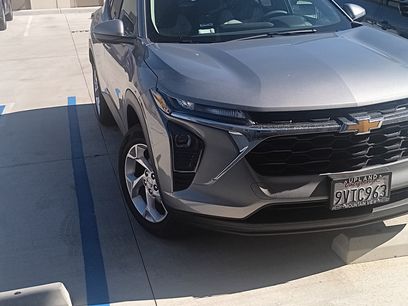 Used 2025 Chevrolet Trax LS w/ LS Convenience Package