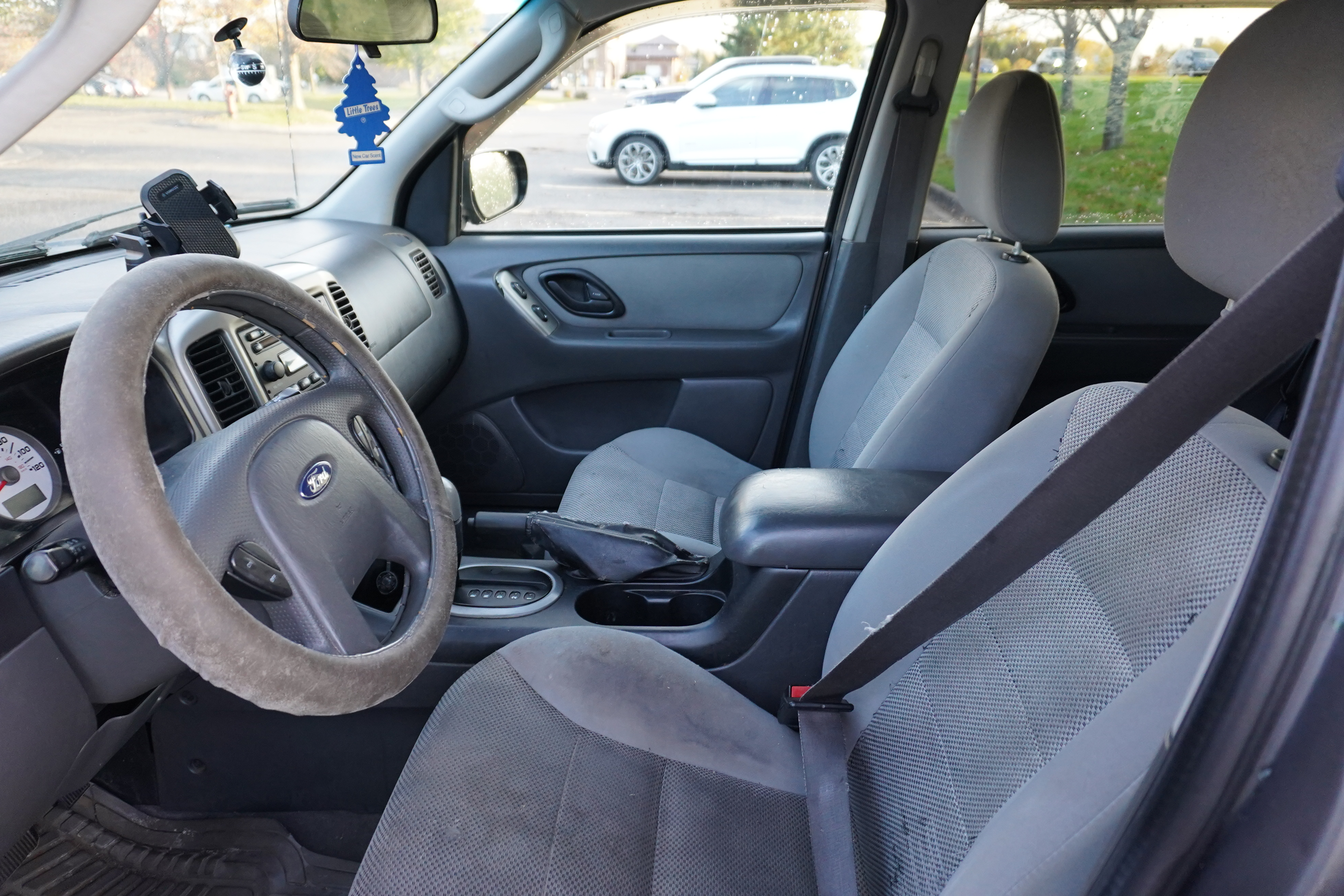 Used 2005 Ford Escape XLT AWD/4WD image 9