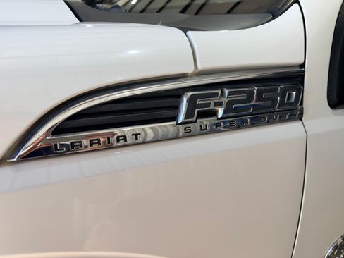 Used 2014 Ford F250 Lariat w/ Lariat Interior Package AWD/4WD image 20