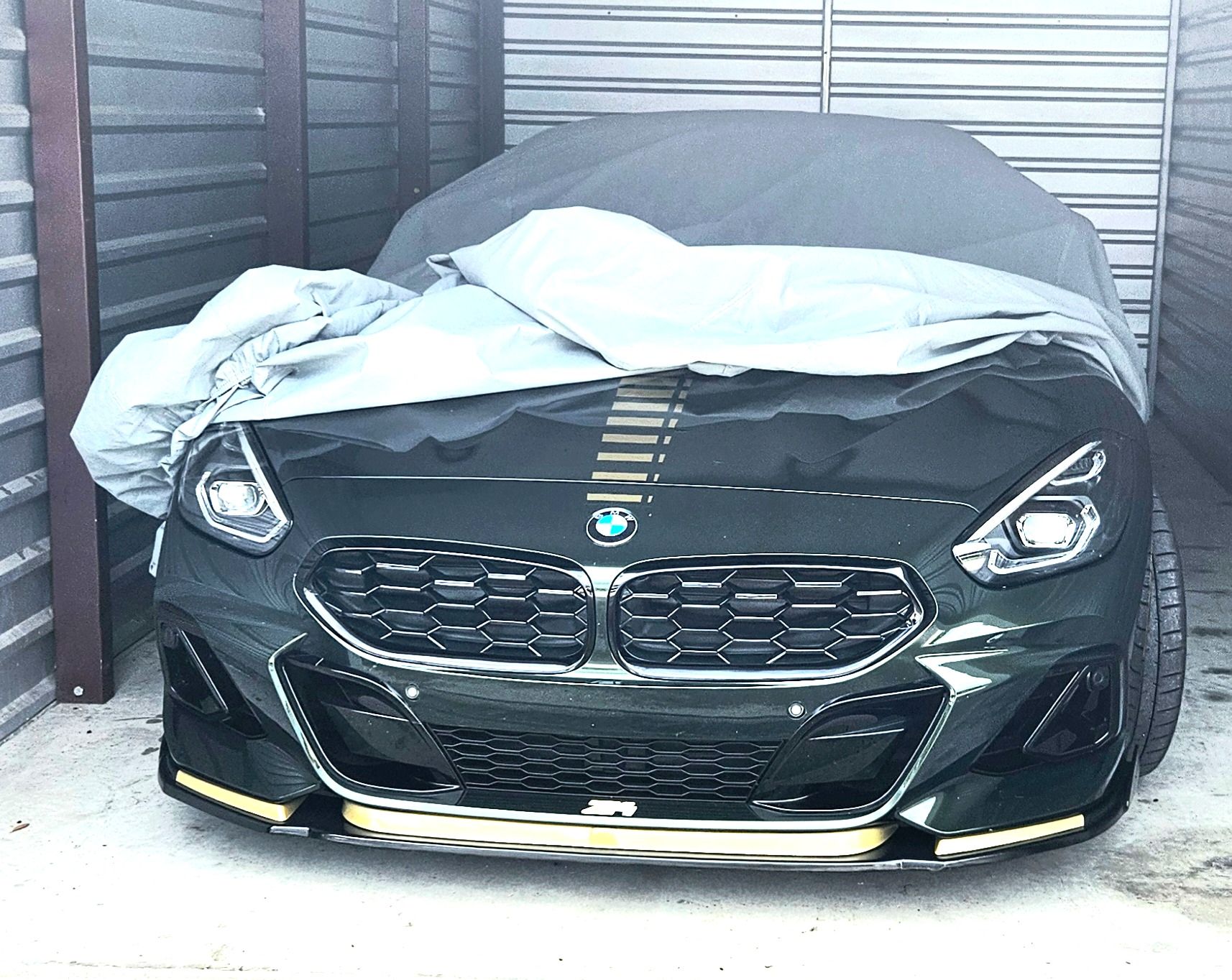 Used 2025 BMW Z4 M40i w/ Edition RWD image 4