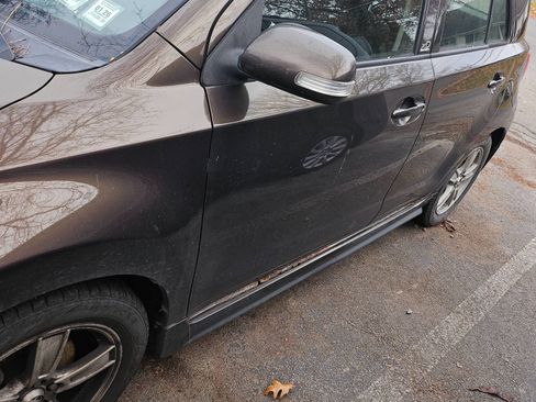 Used 2011 Scion xD image 5