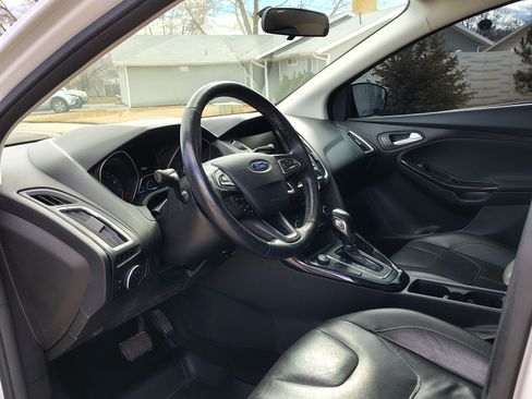 Used 2017 Ford Focus Titanium image 14