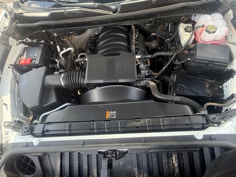 Used 2021 Chevrolet Silverado 2500 W/T w/ WT Convenience Package AWD/4WD image 13
