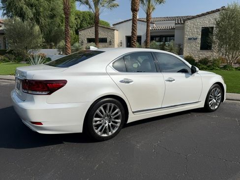 Used 2017 Lexus LS 460 w/ Comfort Package RWD image 14