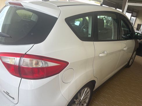 Used 2013 Ford C-MAX SE FWD image 12