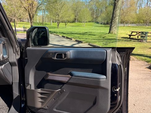 Used 2021 Ford Bronco Outer Banks image 15