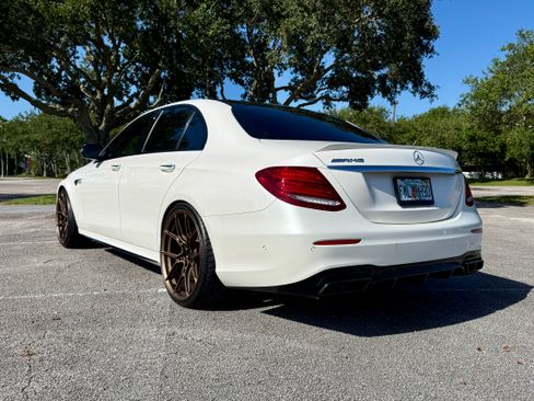 Used 2020 Mercedes-Benz E 63 AMG S image 5