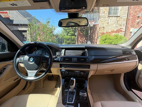 Used 2015 BMW 528i Sedan RWD image 5