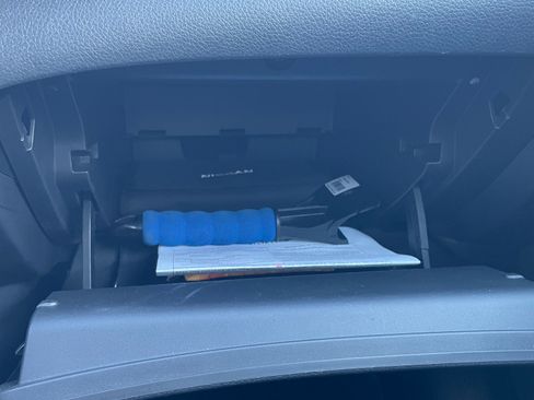 Used 2018 Nissan Sentra SV image 21