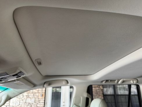 Used 2017 Lexus GX 460 AWD/4WD image 30