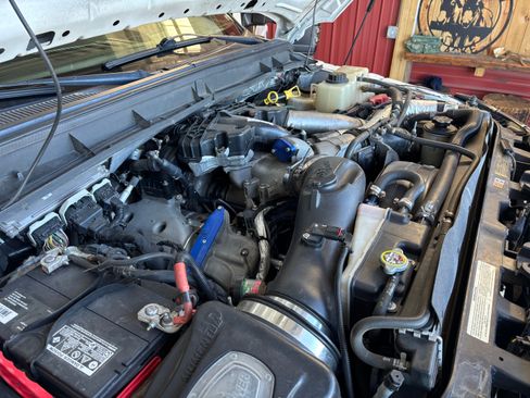 Used 2014 Ford F250 XLT image 10