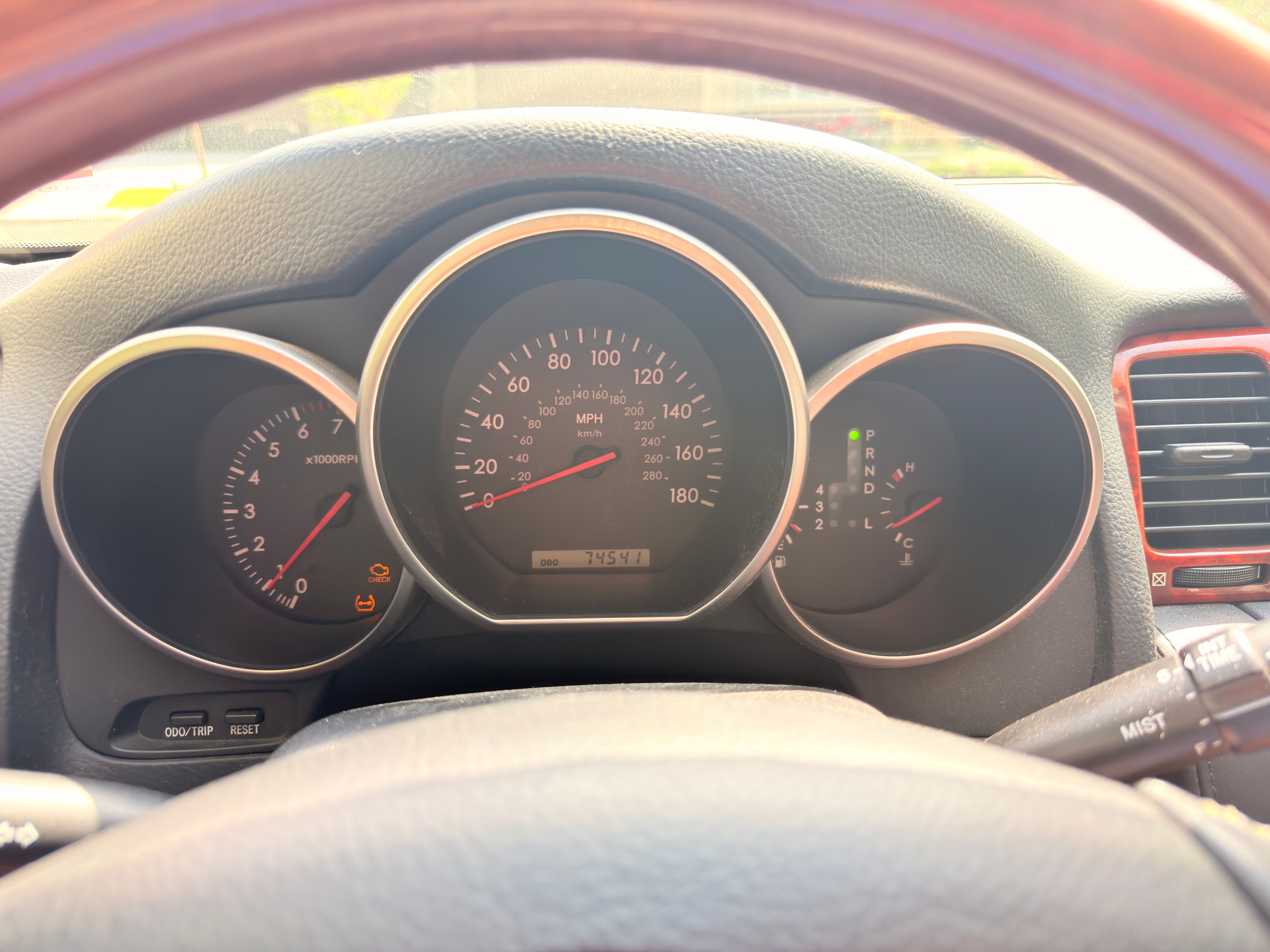 Used 2002 Lexus SC 430 Convertible RWD image 31
