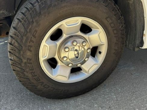 Used 2010 Ford F250 XLT RWD image 10