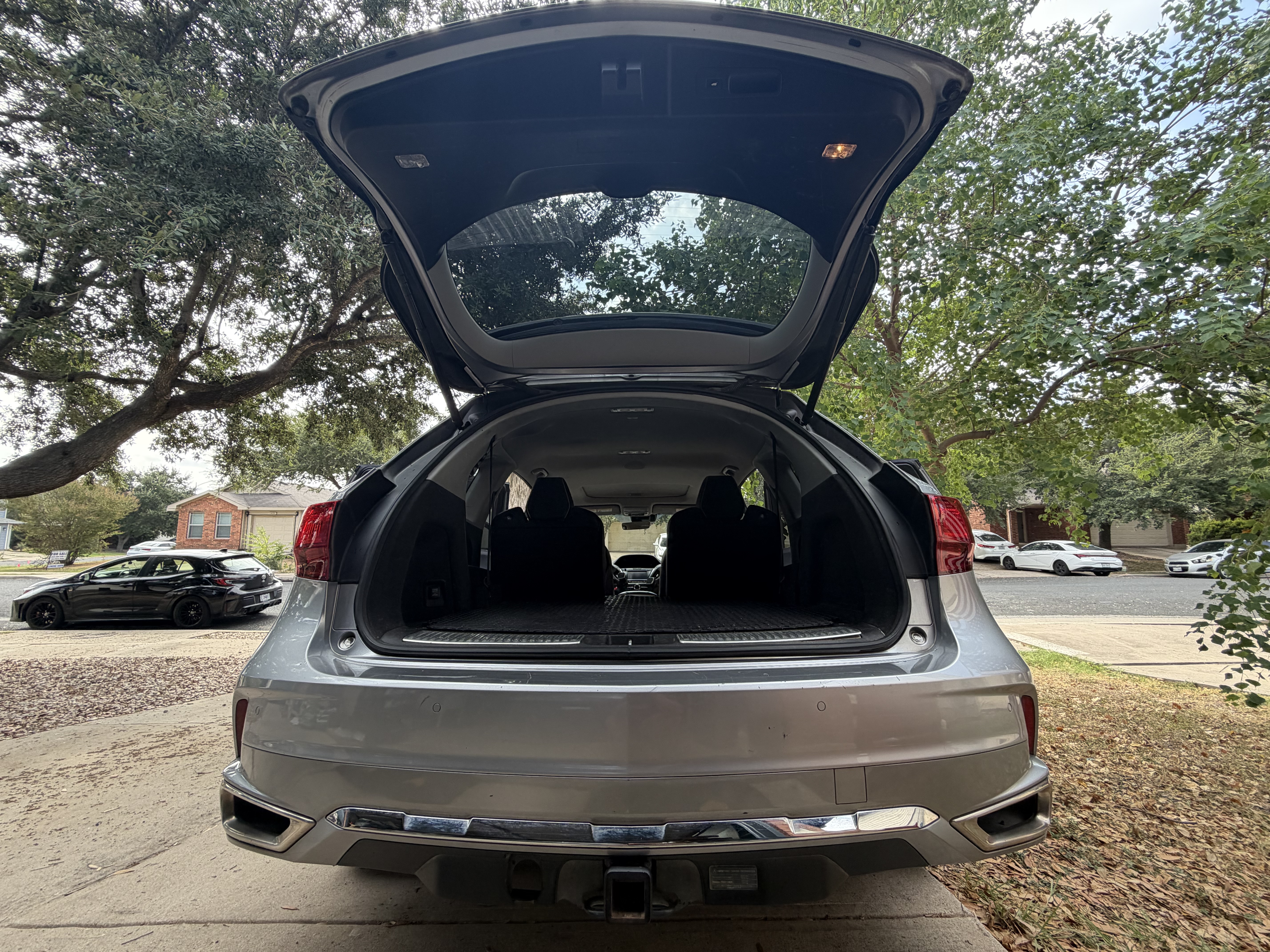Used 2018 Acura MDX w/ Advance Package AWD/4WD image 9