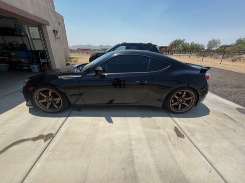 Used 2014 Subaru BRZ Limited w/ Popular Package #1B image 12