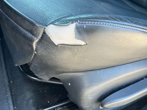 Used 2014 Nissan Sentra SL w/ Premium Package image 19