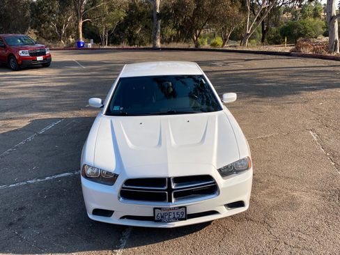 Used 2012 Dodge Charger SE w/ Sport Appearance Group image 11