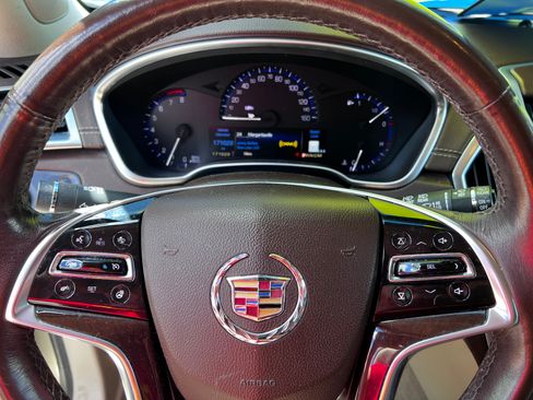 Used 2015 Cadillac SRX Luxury w/ Driver Awareness Package FWD image 16