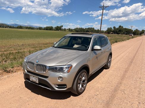Used 2015 BMW X3 xDrive28i AWD/4WD image 5