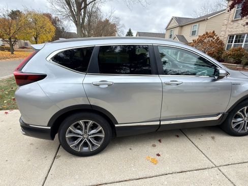 Used 2022 Honda CR-V Touring image 6