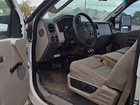 Used 2008 Ford F550 4x4 Crew Cab Super Duty image 8