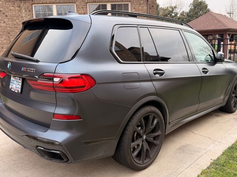 Used 2021 BMW X7 M50i image 4