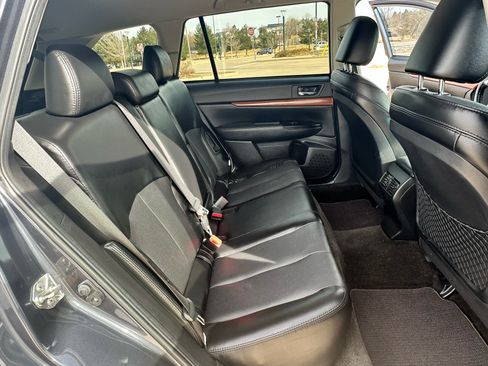 Used 2014 Subaru Outback 2.5i Limited w/ Moonroof Package image 12