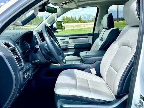 Used 2023 RAM 1500 Limited image 26