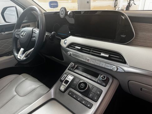 Used 2022 Hyundai Palisade Calligraphy FWD image 16