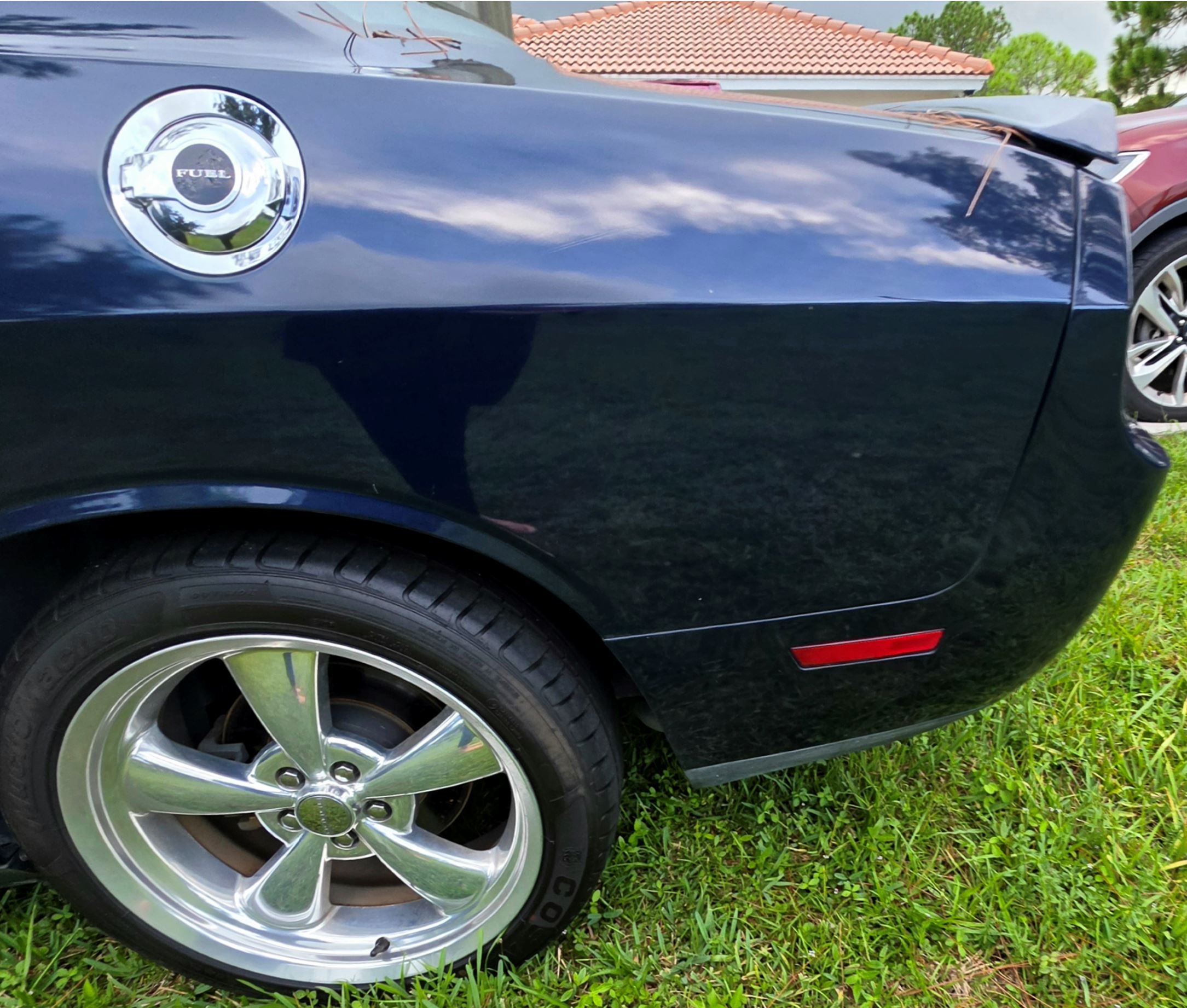 Used 2012 Dodge Challenger R/T RWD image 6