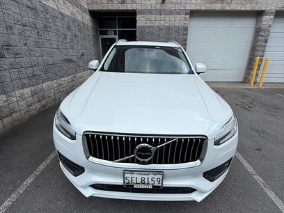 Used 2020 Volvo XC90 T5 Momentum w/ Protection Package Premier
