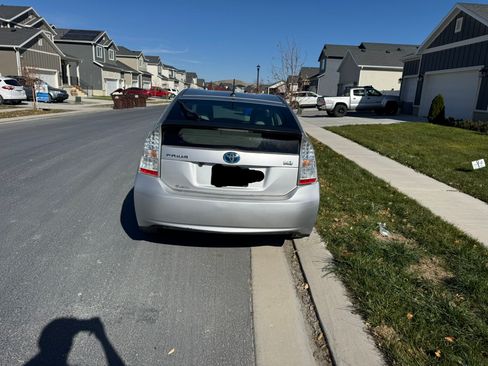 Used 2010 Toyota Prius Two image 12