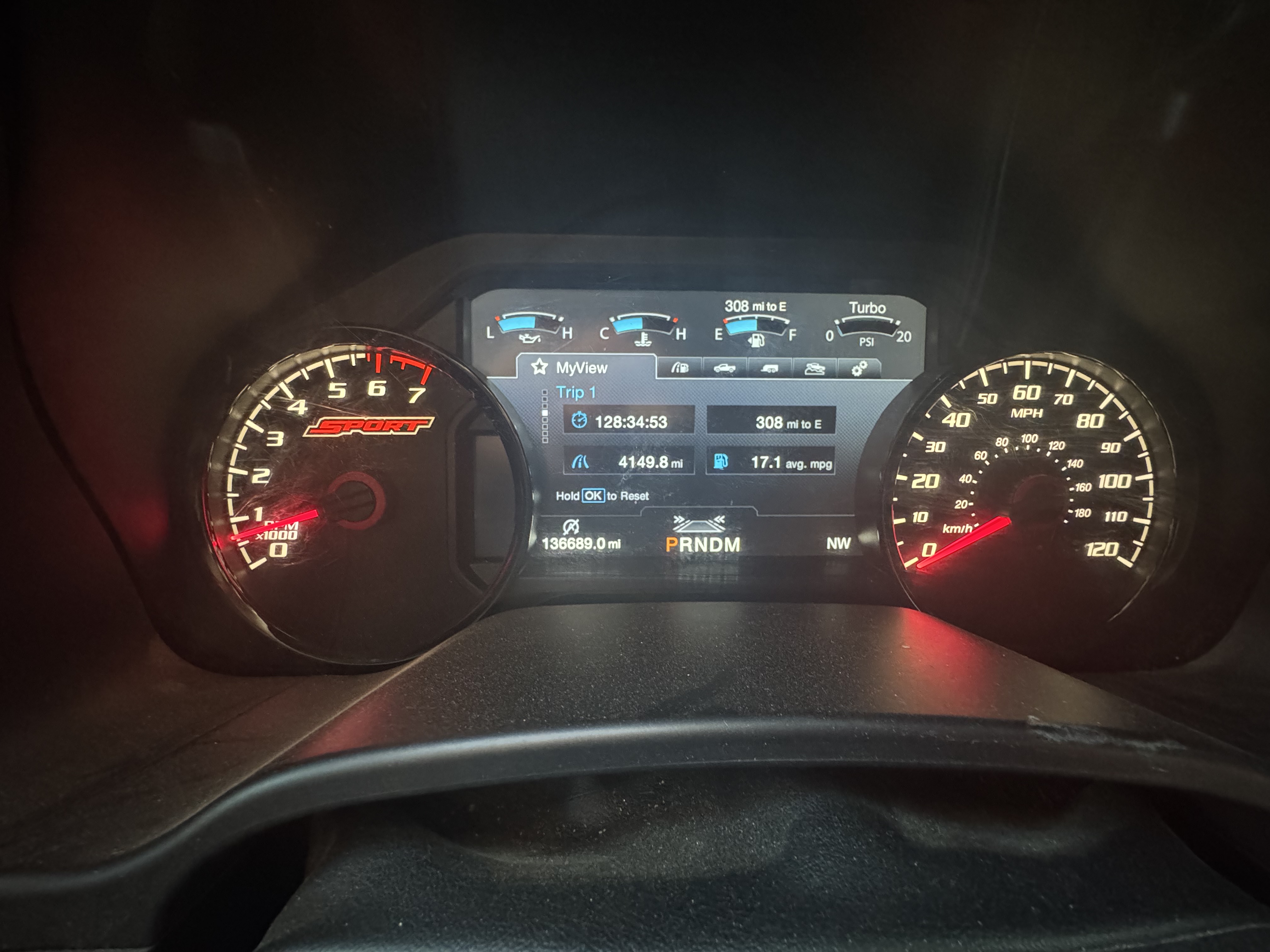 Used 2018 Ford F150 Lariat w/ Equipment Group 502A Luxury AWD/4WD image 12