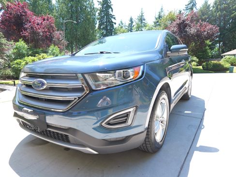Used 2016 Ford Edge SEL w/ Equipment Group 201A AWD/4WD image 5