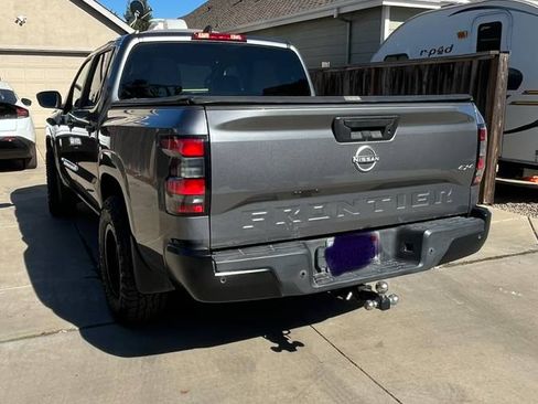 Used 2022 Nissan Frontier S w/ Technology Package AWD/4WD image 13