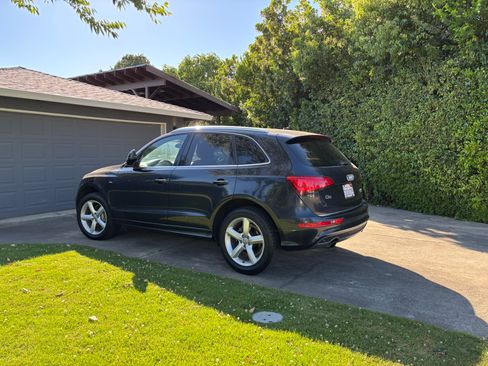 Used 2017 Audi Q5 2.0T Premium Plus w/ Technology Package AWD/4WD image 9