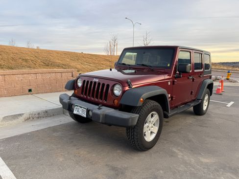 Used 2008 Jeep Wrangler Unlimited X image 4