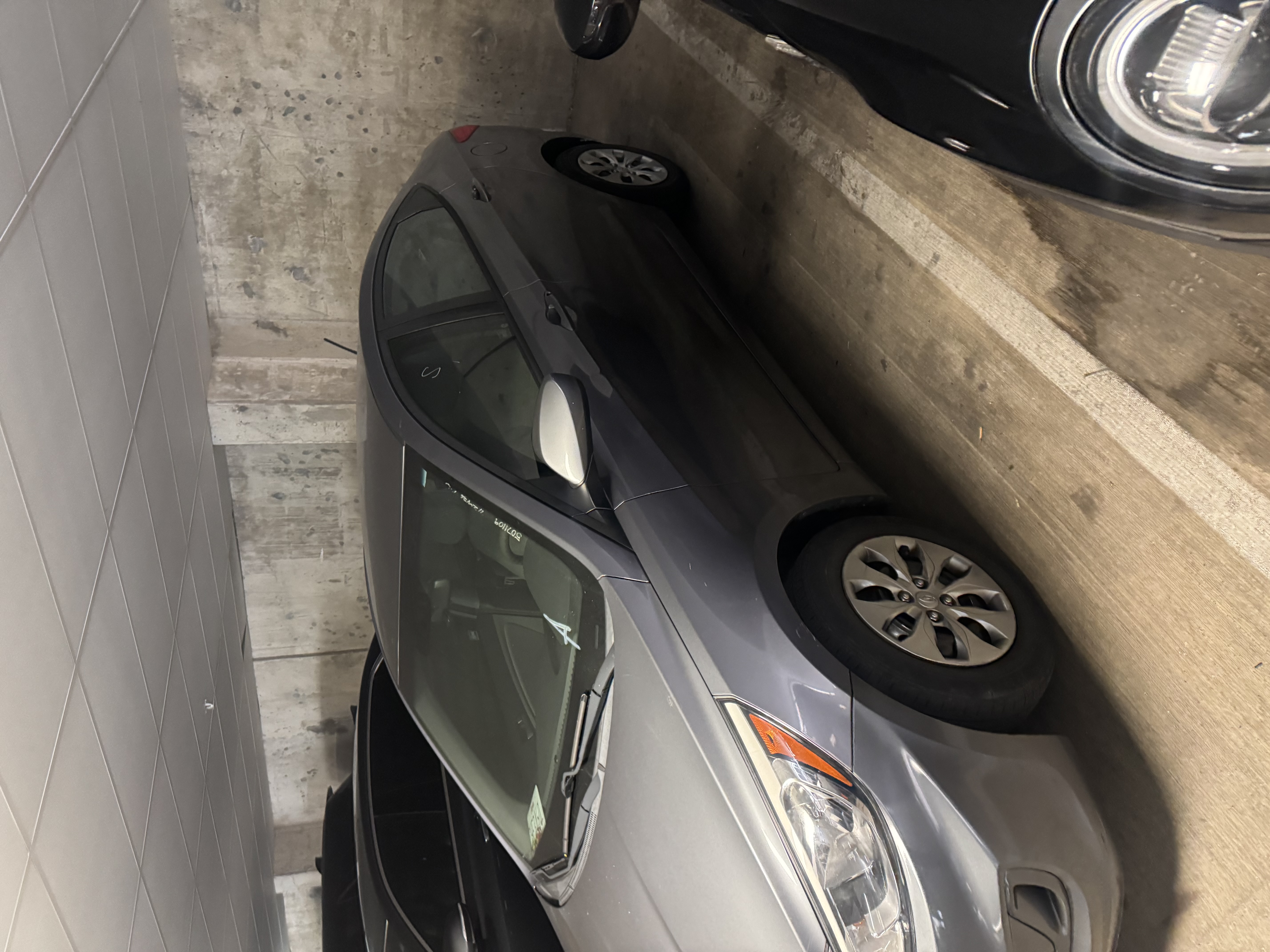 Used 2017 Hyundai Accent SE FWD image 2