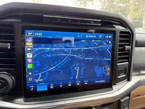 Used 2022 Ford F150 Lariat w/ Equipment Group 502A High image 11