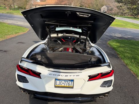 Used 2020 Chevrolet Corvette Stingray Premium Cpe w/ 3LT Preferred Equipment Group image 13