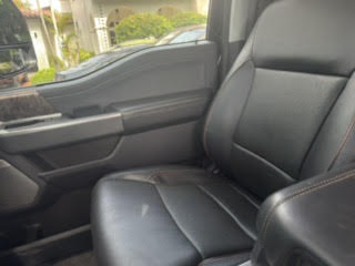 Used 2023 Ford F350 Lariat w/ Tow Technology Package AWD/4WD image 8