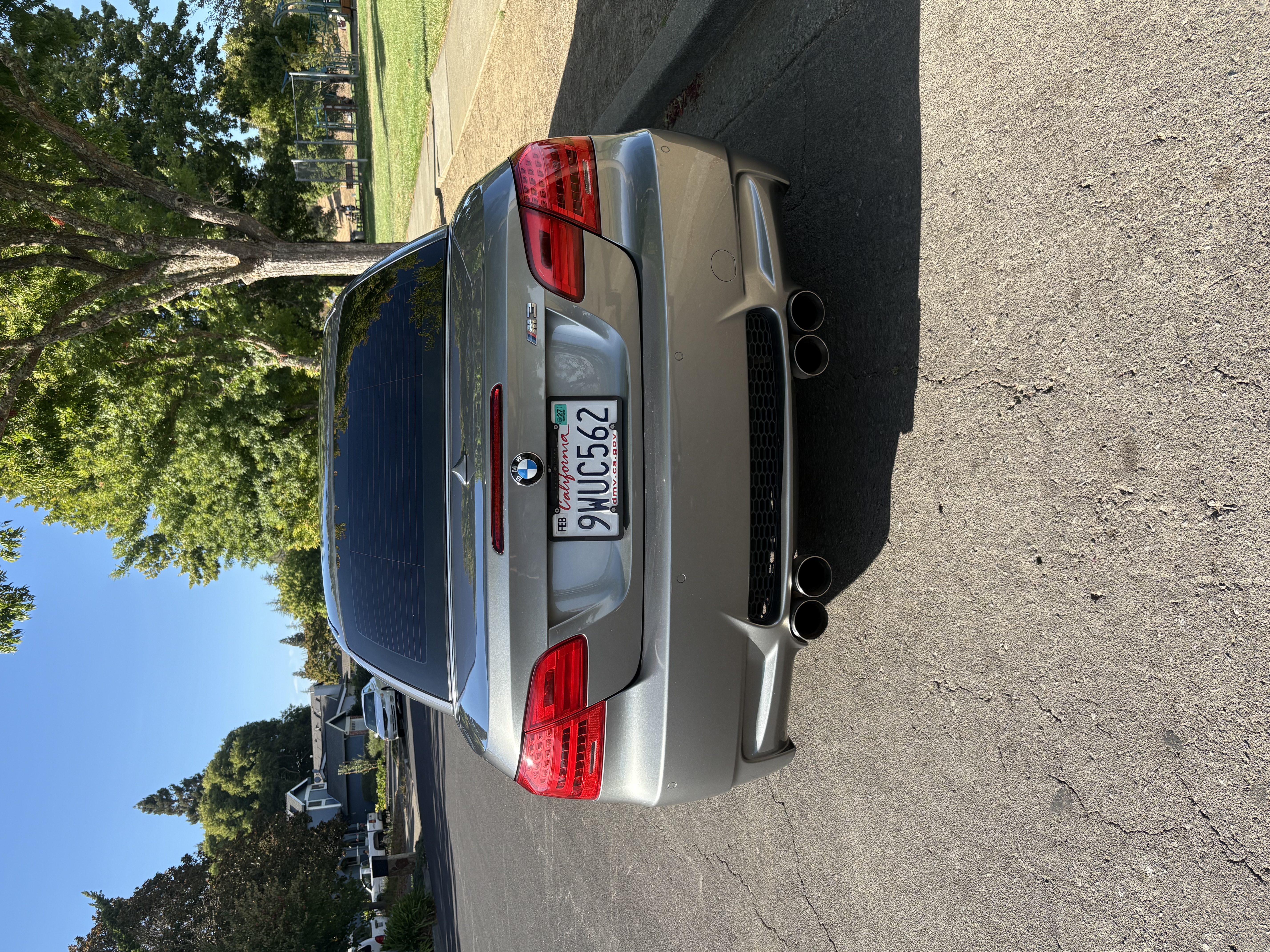Used 2011 BMW M3 Convertible w/ Convenience Pkg RWD image 14