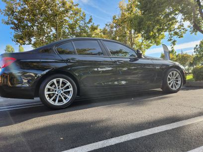 Used 2017 BMW 320i xDrive Sedan