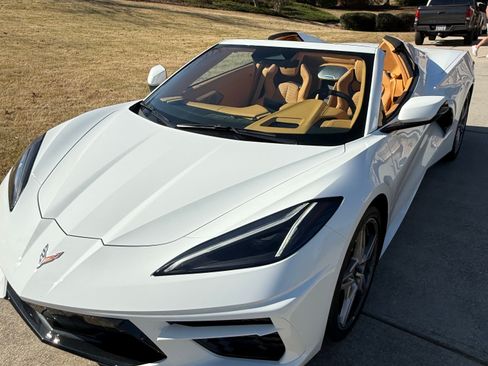 Used 2024 Chevrolet Corvette Stingray Convertible 2D w/ Z51 Performance Package image 8